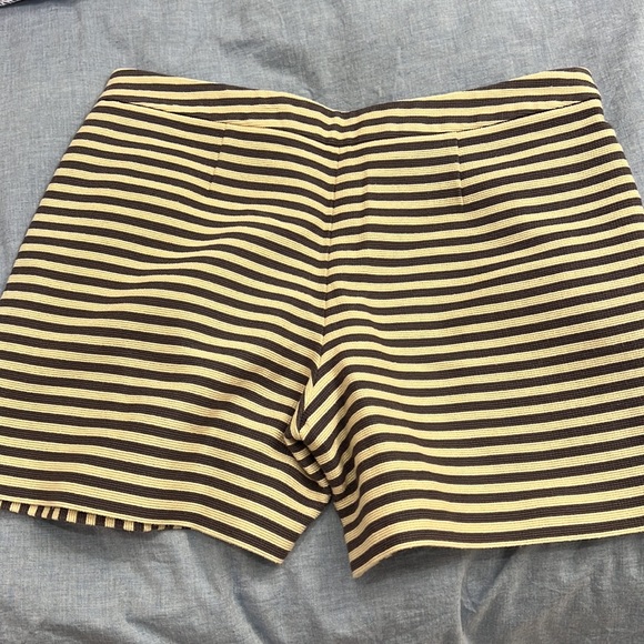 Tory Burch shorts - Picture 2 of 3